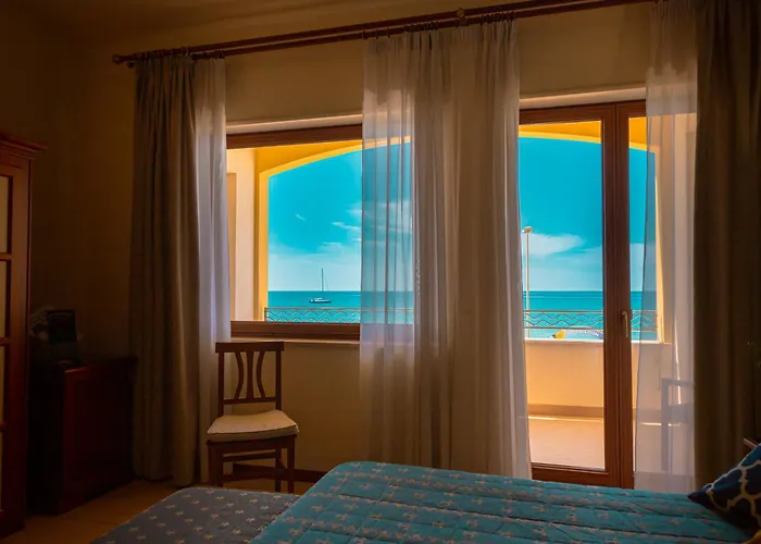 Hotel Riva Del Sole